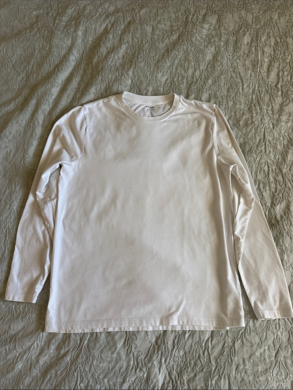 Old Navy Women's Long-Sleeve Crewneck Shirt - White